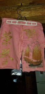 Pirates of the Caribbean Disney Pink Bermuda Shorts Distressed Hem Small - Picture 1 of 7