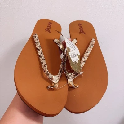 SANDALIAS CHANCLAS DE PLAYA/PISCINA ARREEF Twisted Stars color tostado/champán 9 Foto 1 de 4