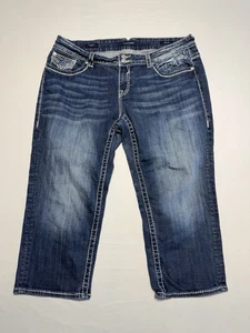 Jeans capri Vigoss Chelsea para mujer 28x21 lavado medio costuras en contraste - Imagen 1 de 7
