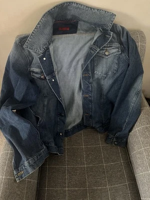 Hugo Boss Men's Jacket Size Large - Image 1 of 3