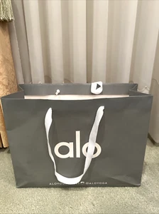 ALO PAPER / SHOPPING BAG PAPER GRAY W/ WHITE LOGO 15.5" X 11.5" X 6" BASE LG - Picture 1 of 8