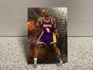 BALONCESTO FLEER METAL KOBE BRYANT 1996-97 #181 NOVATO LA LAKERS RC 4658 - Imagen 1 de 2