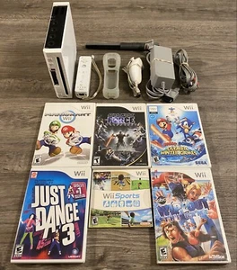 Nintendo Wii With Mario Games And Accessories - Picture 1 of 9