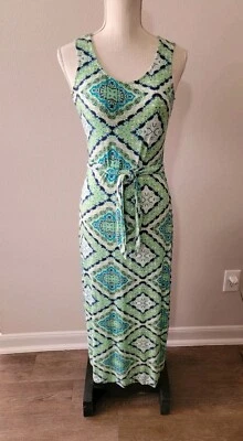 Maxi Vestido Romeo And Juliet Couture Pequeño Cinturón Verde Geométrico Sin Mangas  Foto 1 de 4