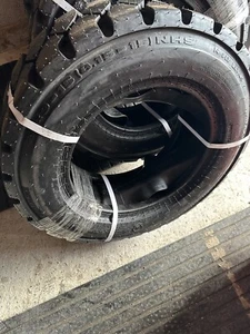Pneumatic 28x9-15 (8.15-15) Tyres X4 - Picture 1 of 3