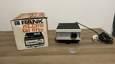 Rank Slide Projector Aldis 2 x 2 single slide projector - Image 1 of 4