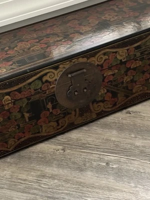 Китайский черный лакированный сундук с завитками 1920-40-е ручная роспись позолоченная коробка для ученых - Изображение 1 из 4