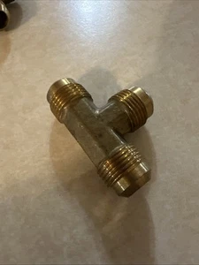 Gas Flare Tee T Male Union Fitting 1/2 Sae 45 Propane Lng Rv Hvac FasParts 44-8 - Picture 1 of 5