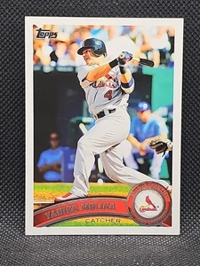 Yadier Molina #90a 2011 Topps St. Louis Cardinals Baseballkarte fast neuwertig  - Bild 1 von 2