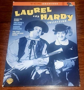 TCM Archives Laurel and Hardy Collection DVD The Devil's Brother/Bonnie Scotland - Imagen 1 de 5
