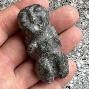 Präkolumbianisches hochdetailliertes menschliches Abbild Jade 2,3/8 Zoll T aus Guatemala PC509 - Bild 1 von 9