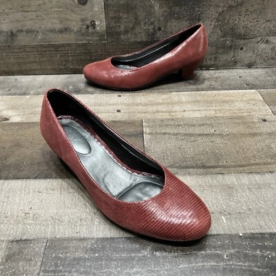 Tacones clásicos de cuero con estampado rojo Hotter Comfort Concept para mujer talla 8,5 Foto 1 de 4