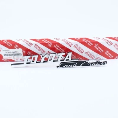 75305-60011 OEM TOYOTA LAND CRUISER 1969-74 GUARDABARROS DELANTERO EMBLEMA PLACA DE IDENTIFICACIÓN Foto 1 de 4