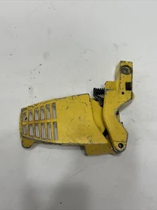 McCulloch Chainsaw Mac 110 Clutch Cover Brake Assembly - Picture 1 of 3