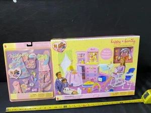 Happy Family Barbie Fisher-Price juego Mattel 47864 Midge ropa de bebé 47629 - Imagen 1 de 16