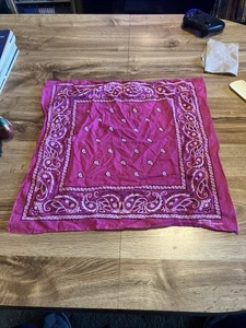 Vintage USA Cotton BANDANA HANDKERCHIEF pink Paisley - Picture 1 of 2