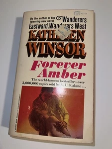 FOREVER AMBER By Kathleen Winsor 1944 Signet 9th Printing - Picture 1 of 1