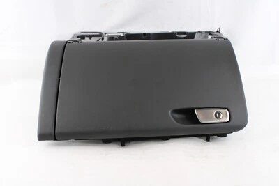 Audi A5 2010-2017 OEM compartimento de guantera lado pasajero delantero derecho 8K1880302 Foto 1 de 4