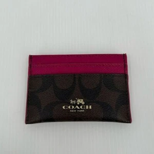 Coach Card Case In Signature Canvas Purple NWT - Picture 1 of 6