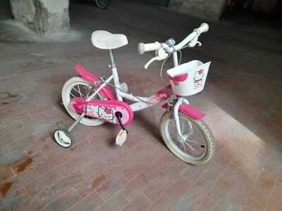 BICICLETTA HELLO KITTY - Immagine 1 di 2