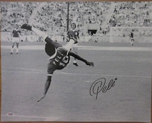 Pele Signed 16X20 Photo - PSA DNA - Picture 1 of 2