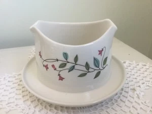 Vintage Franciscan China "WINSOME pattern - Gravy Sauce Boat Underplate - Picture 1 of 3