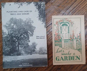 Lot of 2 Vintage Gardening Booklets Brochures - Picture 1 of 3