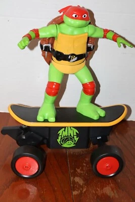 Teenage Mutant Ninja Turtles Giant Cowabunga Skate RC Raphael NO REMOTE - Image 1 of 4