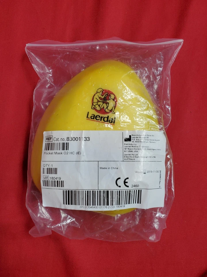 Laerdal Pocket Mask w/Gloves in Yellow Hard Case - 82001133