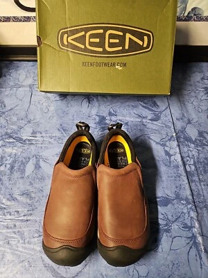 KEEN Women's Targhee 2 Slip On Hiking Mule, Burgundy/Black, 5 - Image 1 of 4