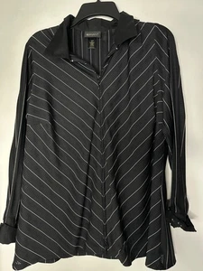 Women's Top 18/20 Black White Striped Zip-Up Blouse Old Money Academia Goth Y2k - Picture 1 of 7