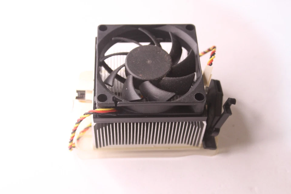 CPU Cooling Fan and Heat Sink Socket 754 939 940 AM2 AM3 FM1 FM2 - Image 1 of 3