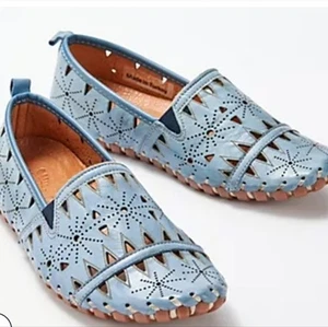 Spring Step Women Leather perforatedPerforated Loafers Slip On Shoes Sz 36/5.5-6 - Picture 1 of 15