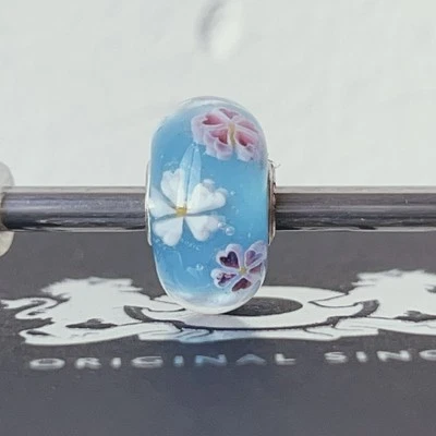 Trollbeads World Tour Japan Blooming Sakura glass bead Pink Purple Blue Flower - Image 1 of 4