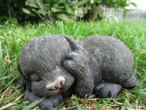 PAINTED BLACK PUPPYPAWOVEREYE VINTAGE CEMENT/CONCRETE GARDEN STATUE OLD SCHOOL Cover
