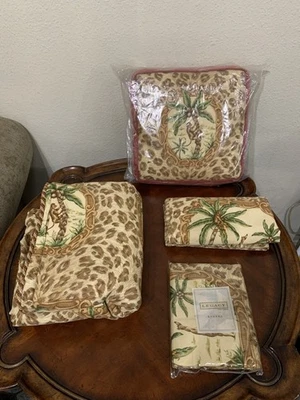 Juego de 4 fundas reversibles Legacy Ryan Company Safari con estampado de leopardo Queen Duver Foto 1 de 4