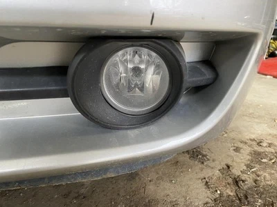 Угловые/парковочные противотуманные фары на бампер Srt подходят для 11–15 CHALLENGEENGER 1750953 - Изображение 1 из 4