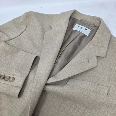 Blazer Babaton Agency Mujer Talla 1 Beige Chaqueta Deportiva Oficina Carrera Aritzia Foto 1 de 4