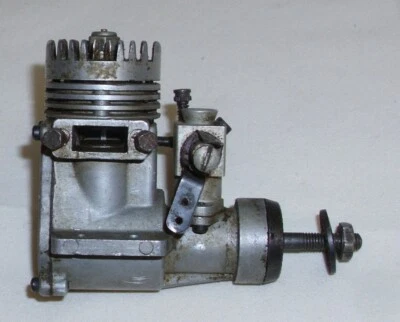 FOX UNMARKED RC ENGINE FOR GAS AIRPLANE OR TETHER CAR - Image 1 of 4