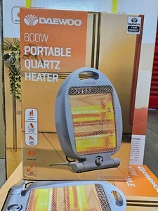 DAEWOO 800W Halogen Heater Portable Energy Efficient Electric Room Compact Warme - Picture 1 of 1
