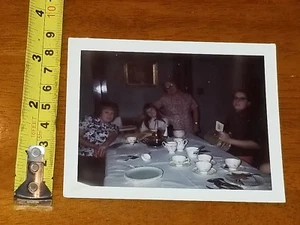 RARE OLD VINTAGE POLAROID PHOTO COOL #31 - Picture 1 of 2