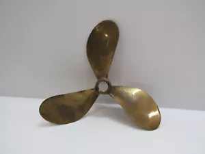 11 LEFT HAND 7/8 INCH BRONZE PROP PROPELLER BOAT 28 (E4A290B) - Picture 1 of 8