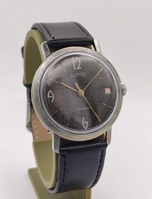 Vintage Watch Vostok 2214 Military Date Men Soviet USSR Mechanical 1970s - Image 1 of 4