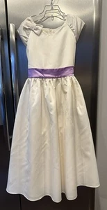 Dress American Girl Doll Cream Ivory Dress beautiful light purple lavender sash - Picture 1 of 3