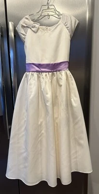 Dress American Girl Doll Cream Ivory Dress beautiful light purple lavender sash  - Image 1 of 3