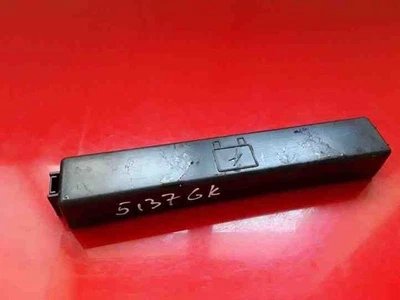 CADILLAC SRX Fuse Box Cover 71548024 4.80 Petrol 234kw 2005 25547133 - Image 1 of 4