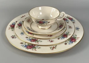 Lenox USA Fine China Lenos Rose J300 Service für 8 - 41 teiliges Set - Bild 1 von 24