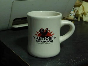 Antigua taza de café de cerámica de arqueología (American Pickers) ~ taza de bebidas - Imagen 1 de 7