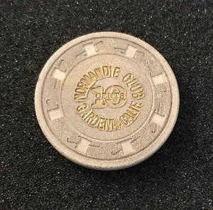 Normandie Club Gardena ca 10 Cents Casino Karte Spielzimmer Chip Token - Bild 1 von 2