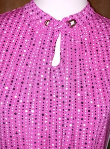 Nuevo con etiquetas Rosa con puntos sin mangas ajustado Top Liz Claiborne Pequeño Grande Cuello Cerradura Nuevo Con Etiquetas - Imagen 1 de 14